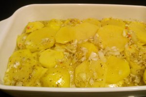 Cartofi la cuptor cu oregano si lamaie