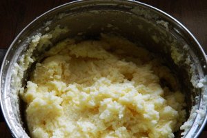 Rulada cu crema de cocos