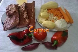 Bors de legume cu coasta de porc