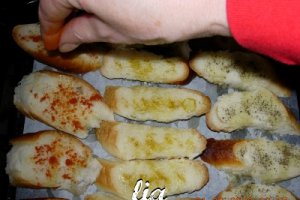 Bruschete aromate