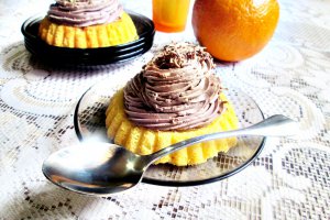 Mini tarte cu portocale si crema de ciocolata