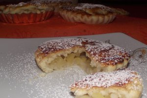 Mini-tarte cu mere