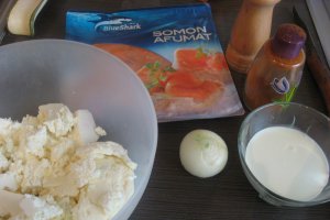 Pasta de branza cu somon