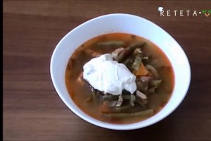 Vezi si reteta video pentru Supa de fasole