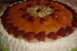 Tarta cu fructe " 1 Martie "