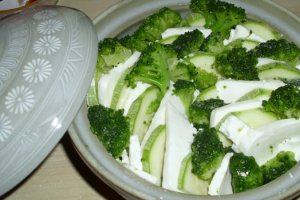 Budinca de broccoli cu dovlecei
