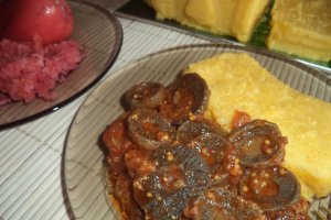 Tocanita de ciuperci cu carne de porc