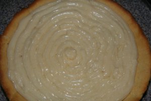 Tarta cu crema de vanilie si fructe