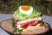 Sandwich cu piure de avocado-0