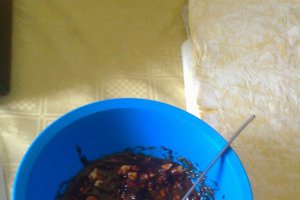 Foietaj cu dulceata  si nuca