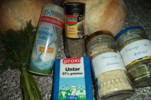 Paine aromata incalzita la cuptor