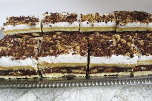 Desert prajitura cu foaie sfaramata
