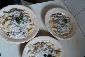 Paste cu sos Roma (alb cu ciuperci)