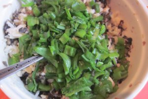 Salată de pește afumat cu orez