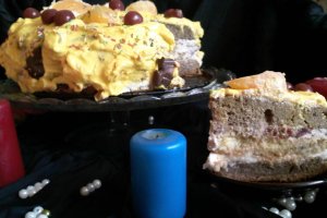 Tort cu fructe