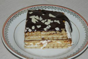 Prajitura de biscuiti si miez de lapte