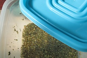 Cartofi la cuptor cu sos de ceapa caramelizata