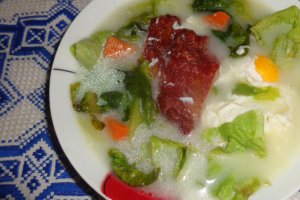 Zama (supa) taraneasca de salata