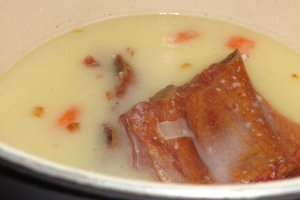 Zama (supa) taraneasca de salata