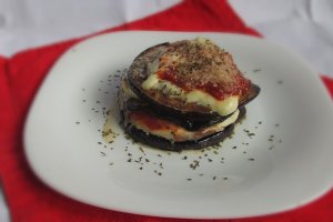 Vinete Parmigiana