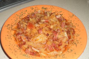 Mancare de varza cu bacon afumat