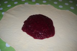 Melc umplut cu gem