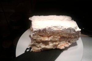 Tort alb-Diplomat