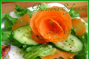 Gratar de pui cu sos roquefort