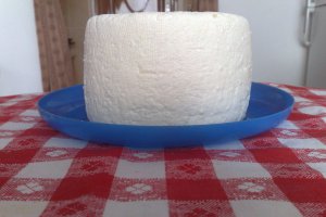 Cascaval afumat de casa