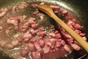Paste cu pancetta si smantana