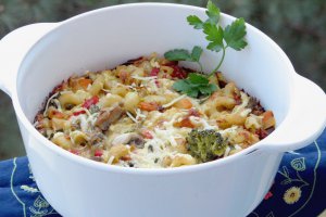 Serpentelli cu legume si branza elvetiana