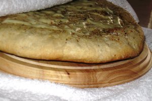 Focaccia cu cascaval