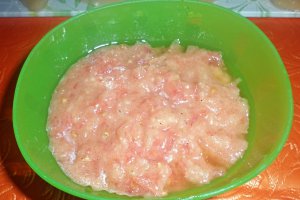 Snitele picante din piept de pui