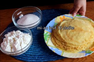 Clatite pufoase reteta cu branza si smantana la cuptor