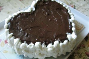 Tort cu multa, multa ciocolata