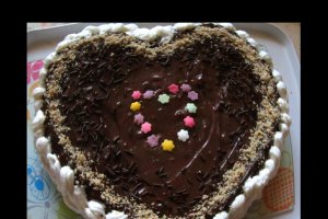 Tort cu multa, multa ciocolata