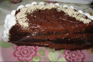 Tort cu multa, multa ciocolata