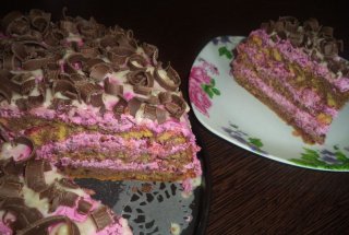 Tort cu sfecla rosie