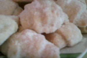 Cornulete fragede cu rahat