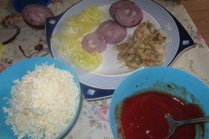Pizza cu pui