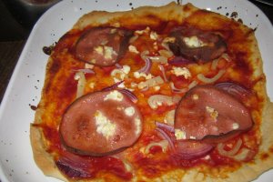 Pizza cu pui