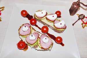Tartine picante cu dovlecel
