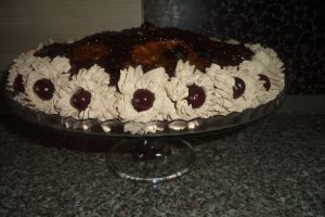 Tort cu ananas caramelizat