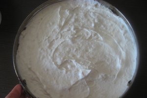 Tort cu crema de banane
