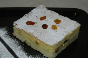 Desert prajitura saseasca cu branza dulce
