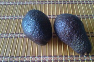 Salata cu avocado