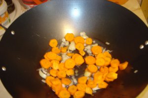 Legume mexicane la wok