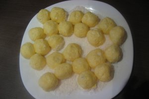 Reteta de preparare a papanasilor fierti