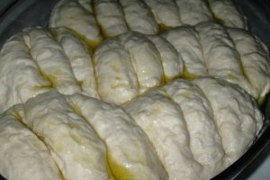 Paine cu seminte de floarea soarelui