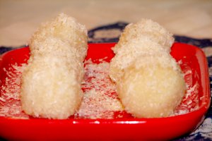 Bomboane Raffaello Raw Vegane